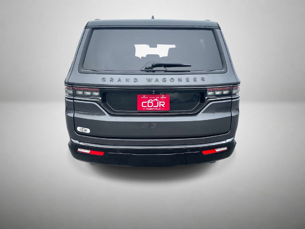 Used 2025 Jeep Grand Wagoneer Series II Obsidian w/ Quick Order Packagew 28T AWD/4WD image 4
