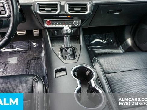 Used 2025 Ford Mustang Premium RWD image 39