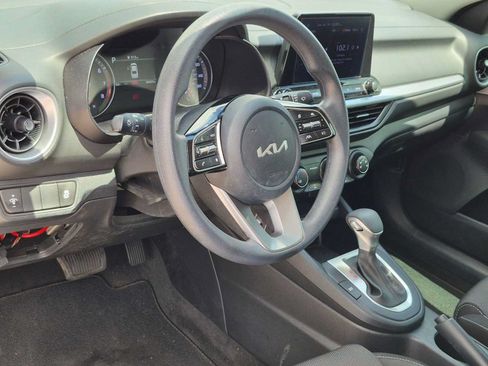 Certified 2024 Kia Forte LXS FWD image 2