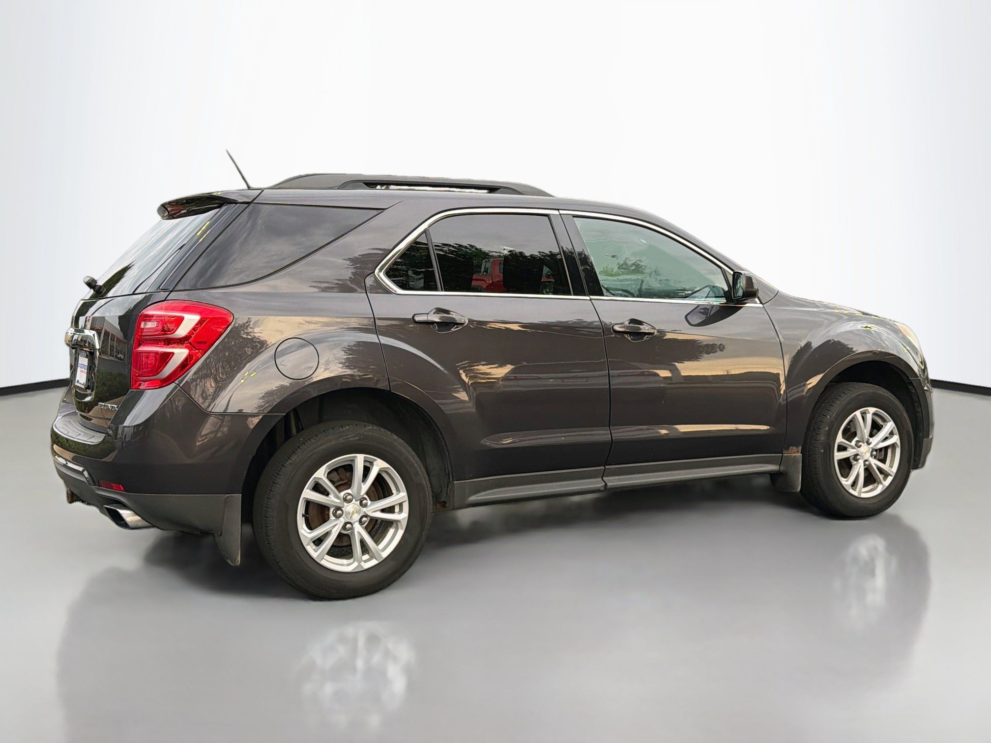 Used 2016 Chevrolet Equinox LT w/ Convenience Package AWD/4WD image 2