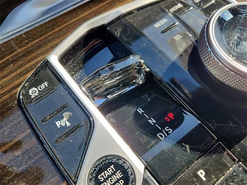 Used 2023 BMW X7 xDrive40i w/ Executive Package image 15