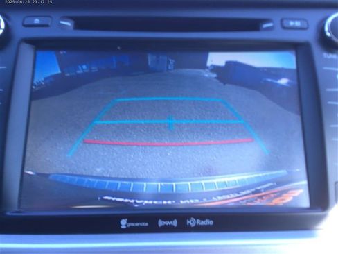 Used 2017 Toyota Highlander XLE w/ Protection Package #3 AWD/4WD image 16