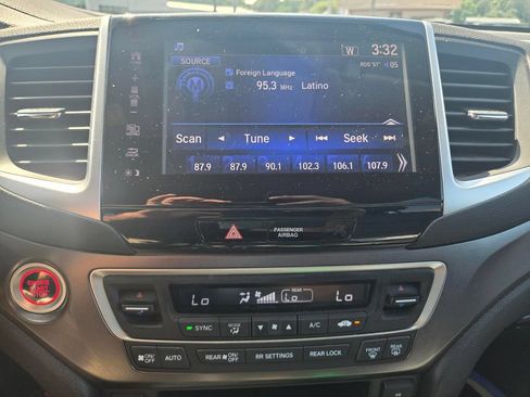 Used 2018 Honda Pilot EX-L image 12