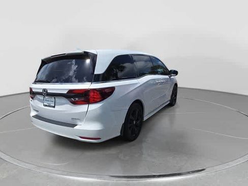 Used 2024 Honda Odyssey Sport image 8