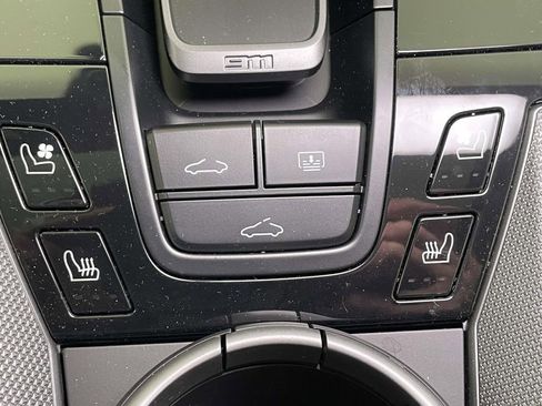 Used 2024 Porsche 911 Carrera S image 31