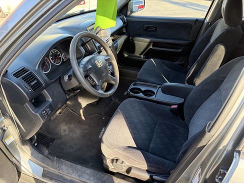 Used 2005 Honda CR-V EX image 9