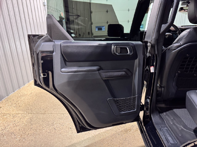 Used 2025 Ford Bronco Badlands AWD/4WD image 19