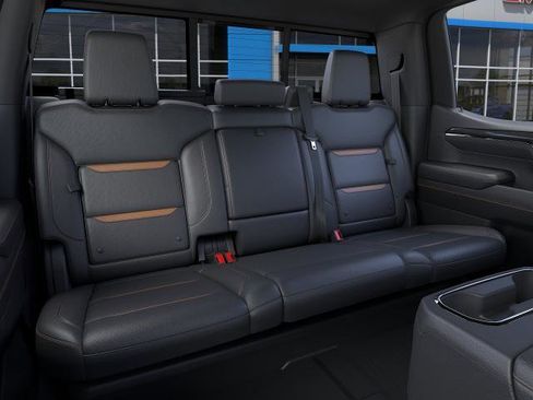 New 2026 GMC Sierra 1500 AT4 w/ AT4 Premium Package AWD/4WD image 17
