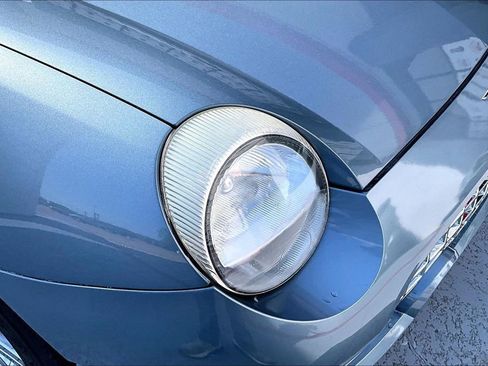 Used 2005 Ford Thunderbird 50th Anniversary image 29