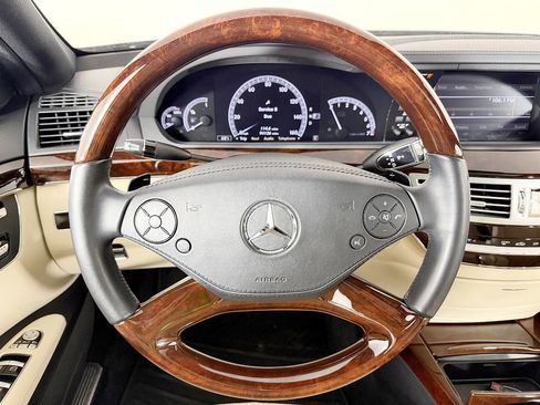 Used 2013 Mercedes-Benz S 550 image 56