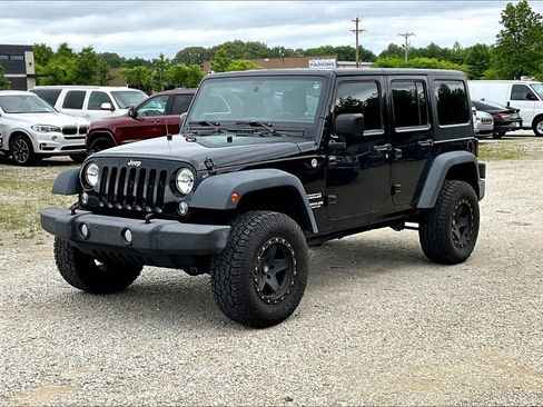 Used 2015 Jeep Wrangler Unlimited Sport w/ Quick Order Package 24S image 2