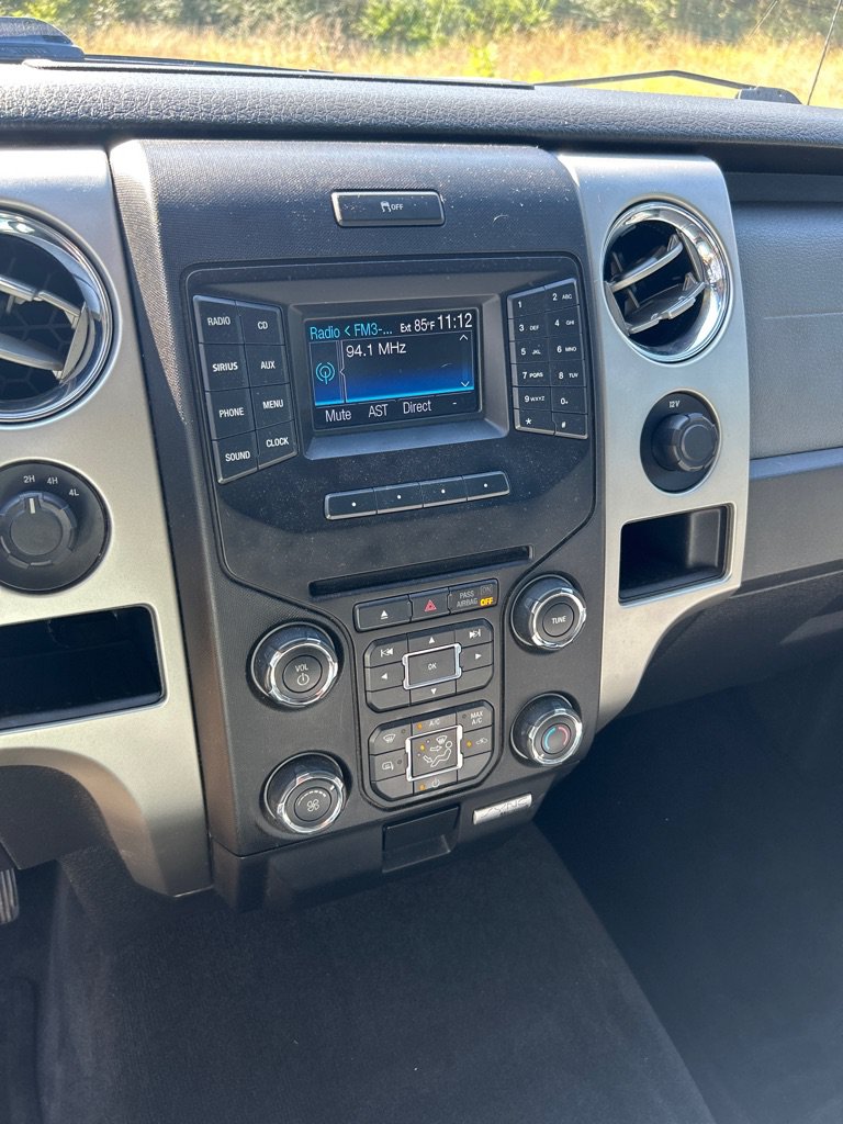 Used 2013 Ford F150 XLT w/ XLT Chrome Pkg AWD/4WD image 11