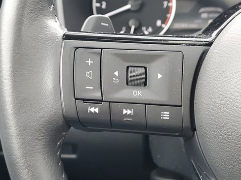 Certified 2023 Nissan Rogue SV w/ SV Premium B Package image 10