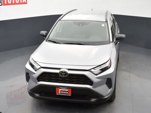 Used 2025 Toyota RAV4 LE image 22