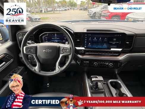 Used 2025 Chevrolet Silverado 1500 RST AWD/4WD image 16