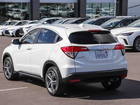 Used 2022 Honda HR-V EX image 4