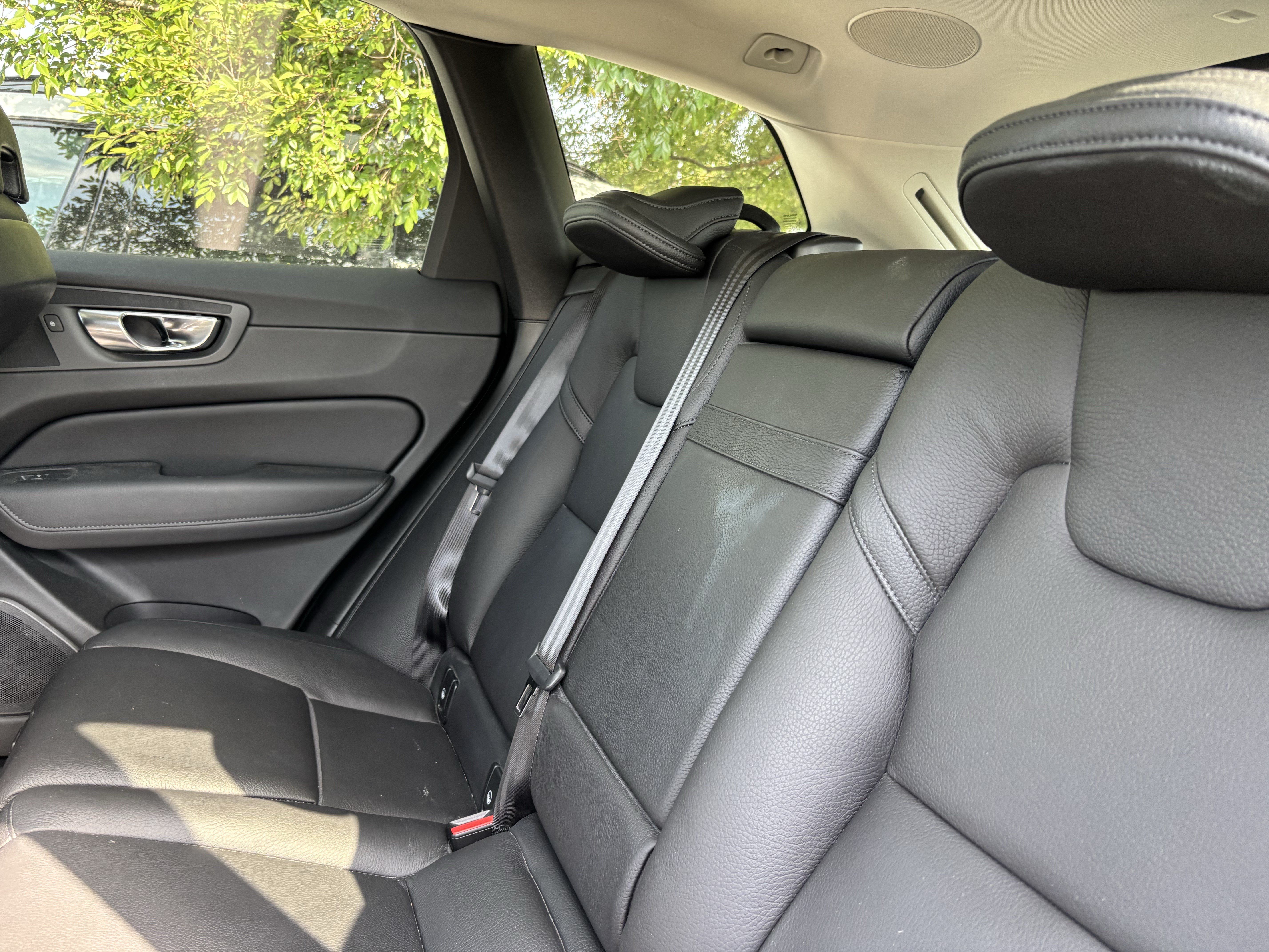Used 2020 Volvo XC60 T5 Inscription w/ Protection Package Premier AWD/4WD image 33