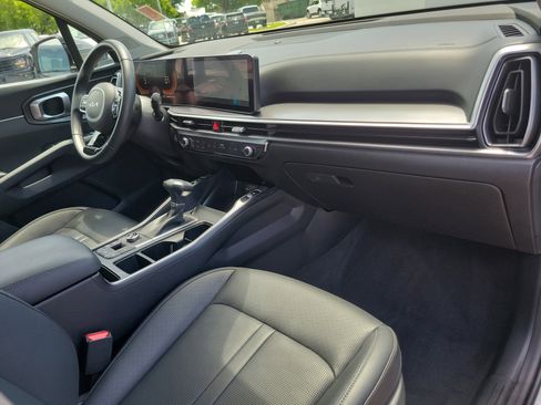 Used 2025 Kia Sorento S w/ Panoramic Sunroof Package FWD image 20
