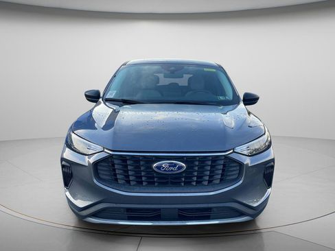 Used 2023 Ford Escape Active AWD/4WD image 3