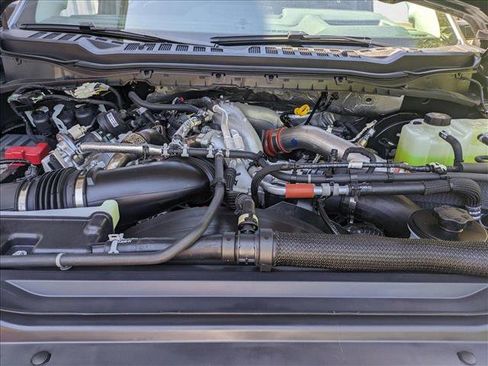 New 2025 Ford F250 Lariat w/ Lariat Ultimate Package image 15