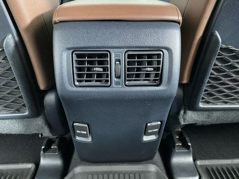 Used 2019 Toyota 4Runner Limited AWD/4WD image 15