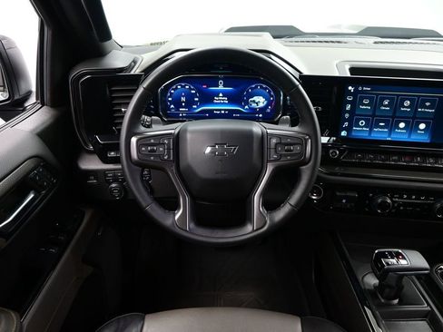 Used 2024 Chevrolet Silverado 1500 ZR2 w/ Technology Package image 13