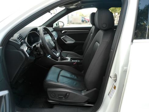 Used 2025 Audi Q3 2.0T Premium AWD/4WD image 14