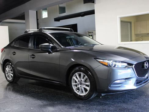 Used 2017 MAZDA MAZDA3 Sport w/ Preferred Equipment Package image 32