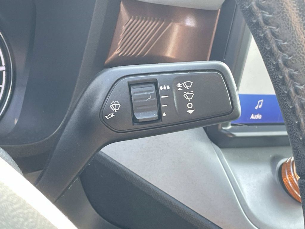 Used 2022 Ford Maverick Lariat w/ Lariat Luxury Package AWD/4WD image 44
