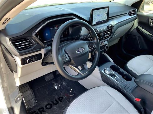 Used 2025 Ford Escape Active FWD image 18