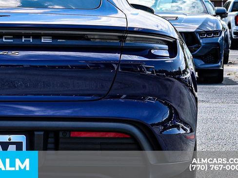 Used 2022 Porsche Taycan 4S image 15