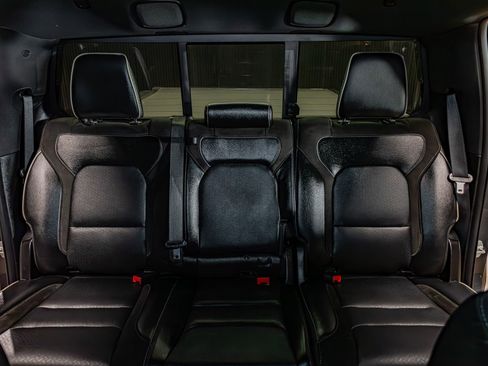 Used 2024 RAM 1500 Laramie AWD/4WD image 27