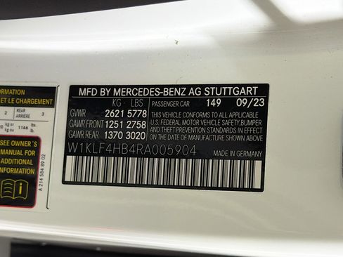 Used 2024 Mercedes-Benz E 350 4MATIC Sedan image 44