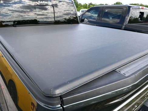 Used 2015 Ford F150 Platinum w/ Equipment Group 701A Luxury image 14