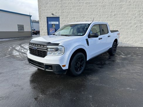 Certified 2022 Ford Maverick XLT w/ Equipment Group 300A Standard image 2