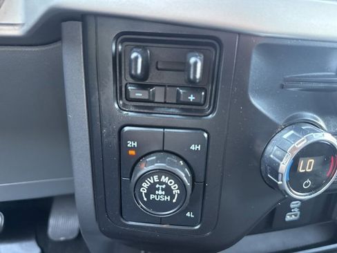 Used 2021 Ford F150 XLT w/ Equipment Group 302A High image 42