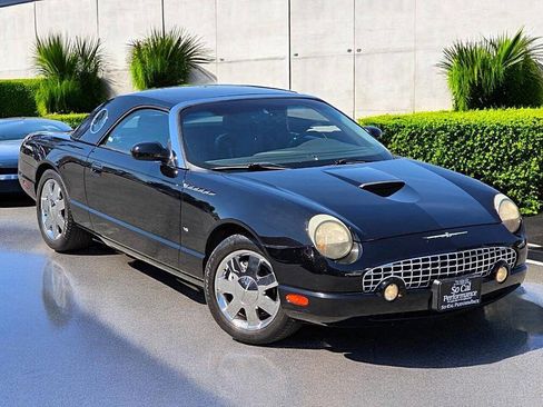 Used 2002 Ford Thunderbird Deluxe image 5