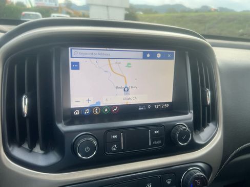 Used 2021 GMC Canyon Denali image 19