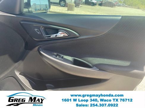 Used 2020 Chevrolet Malibu LT FWD image 27