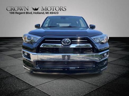 Used 2023 Toyota 4Runner Limited AWD/4WD image 9