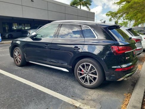 Used 2023 Audi SQ5 Premium Plus w/ Premium Plus Package image 3