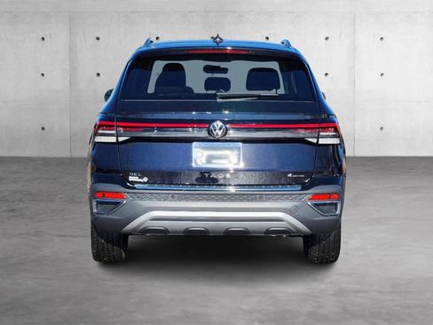 New 2025 Volkswagen Taos SEL image 28