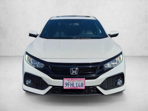 Used 2018 Honda Civic EX image 2