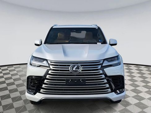 New 2026 Lexus LX 600 4WD w/ Luxury Package image 6