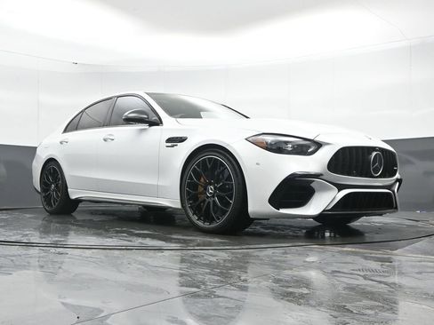 Used 2025 Mercedes-Benz C 36 AMG S image 41