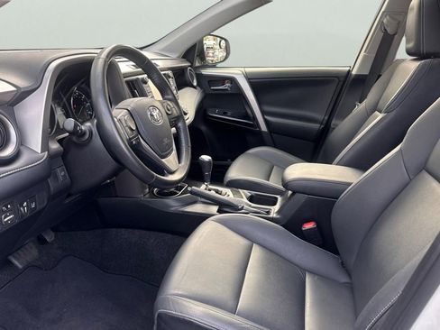 Certified 2018 Toyota RAV4 Limited w/ Advanced Technology Package image 15