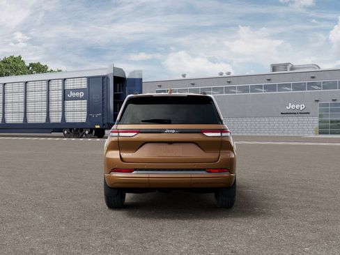 New 2026 Jeep Grand Cherokee Limited AWD/4WD image 7