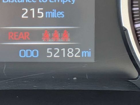 Used 2022 Toyota RAV4 LE FWD image 27