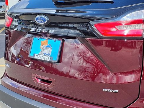 Used 2024 Ford Edge SEL w/ Convenience Package image 25