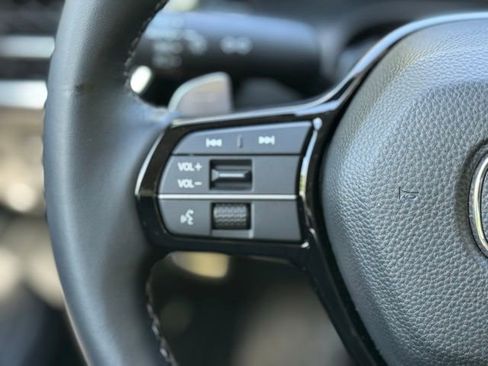Used 2025 Acura ADX AWD image 23